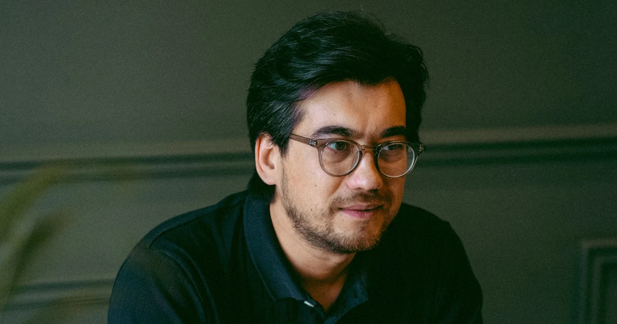 Rus studiyasida porno tomosha qiling