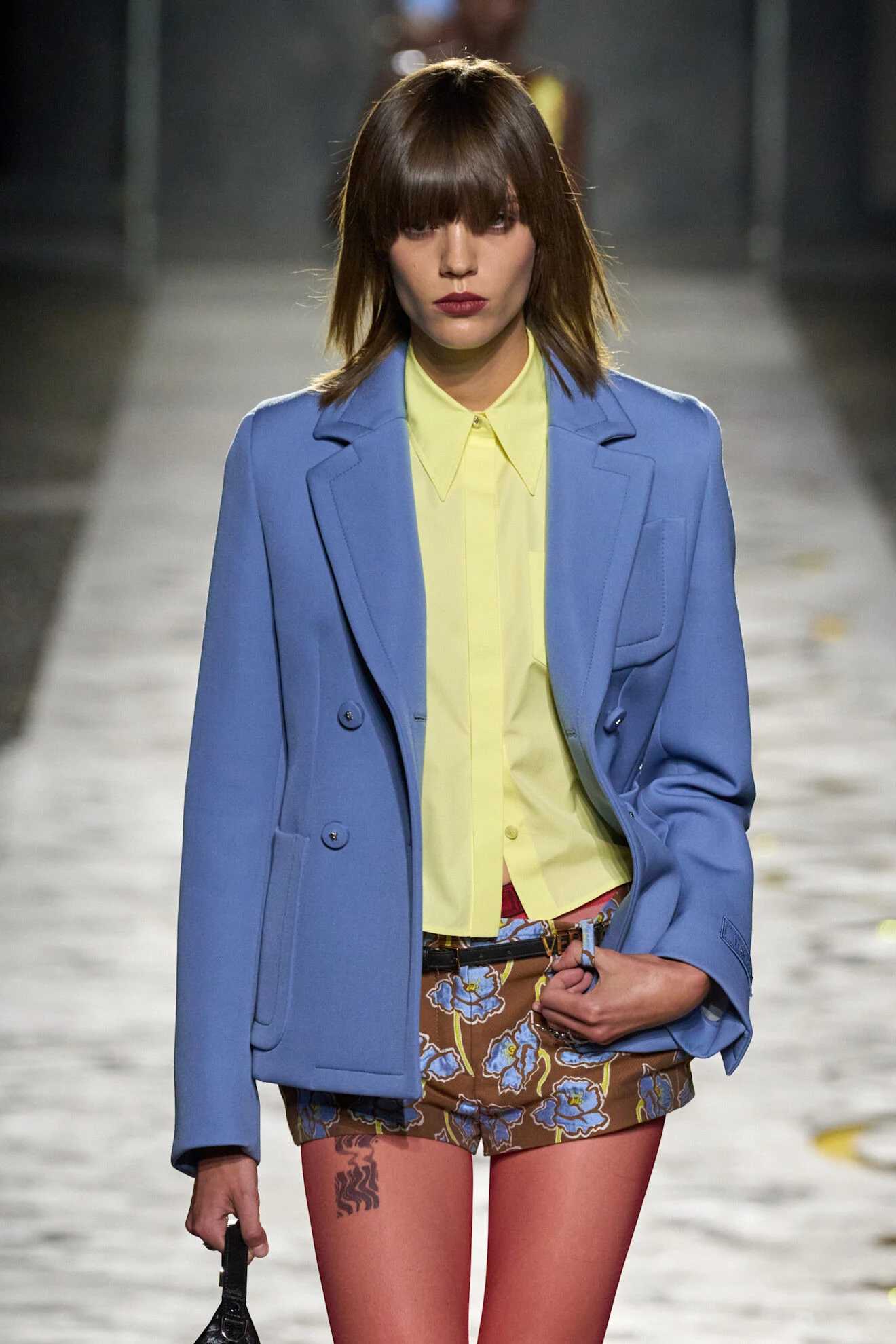 サンダル VERSACE SS25 (1016188 1A134812B580) メンズ デザイナー サンダル & スライドサンダル | ヴェルサーチ