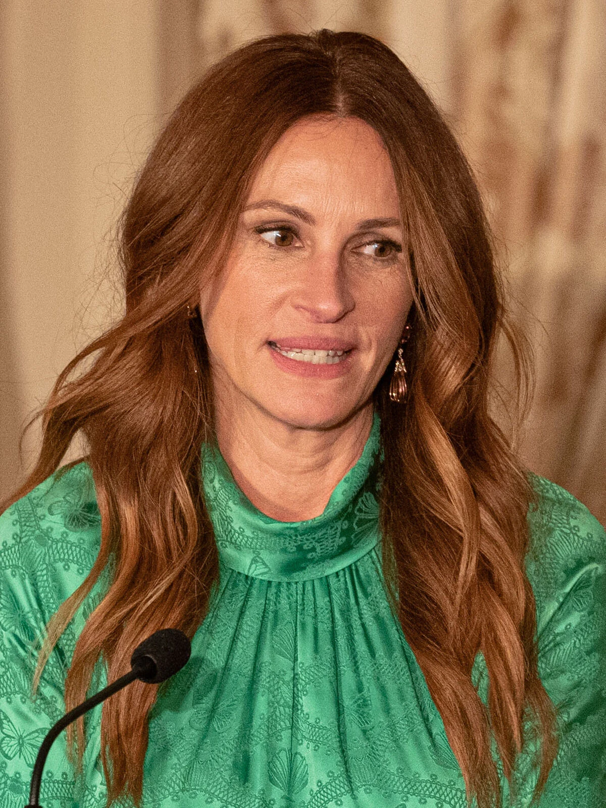 Julia Roberts – Hollywood's Queen with a million-dollar smile