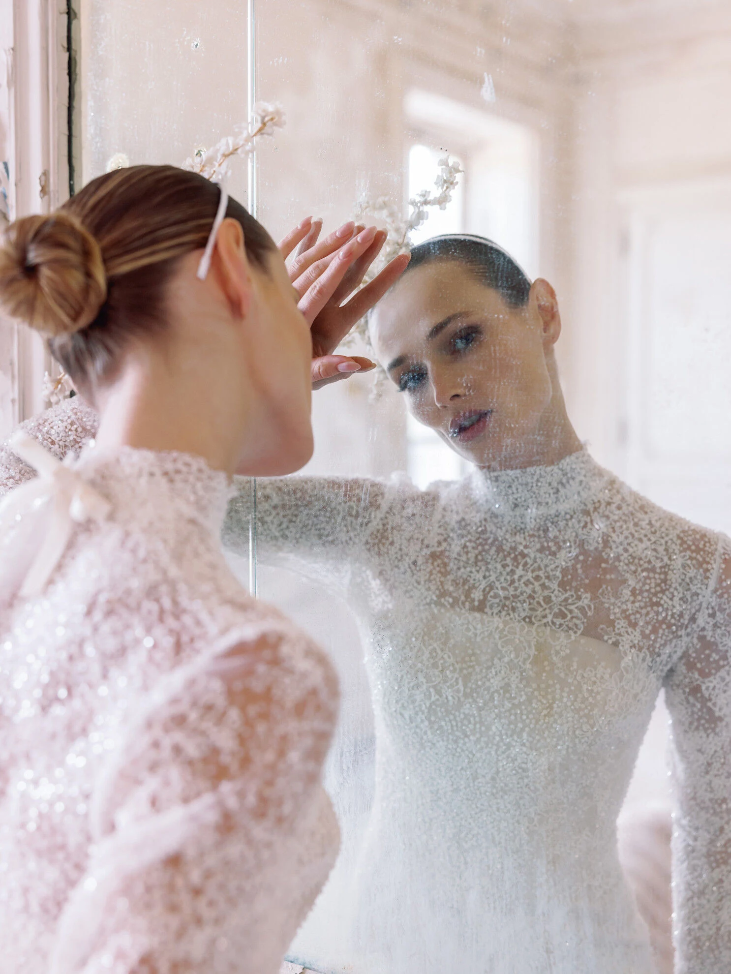 Xususiy havaskor uy qurilishi rus porno foto video Qora yigit oq yigitni sikadi