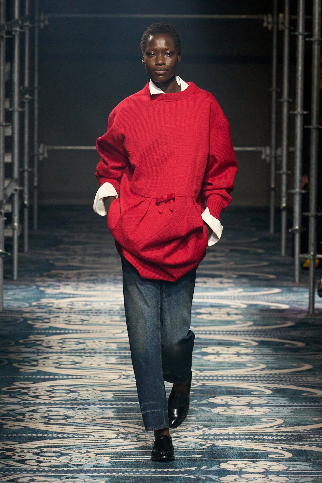 Prada-F25-005-jpg.webp