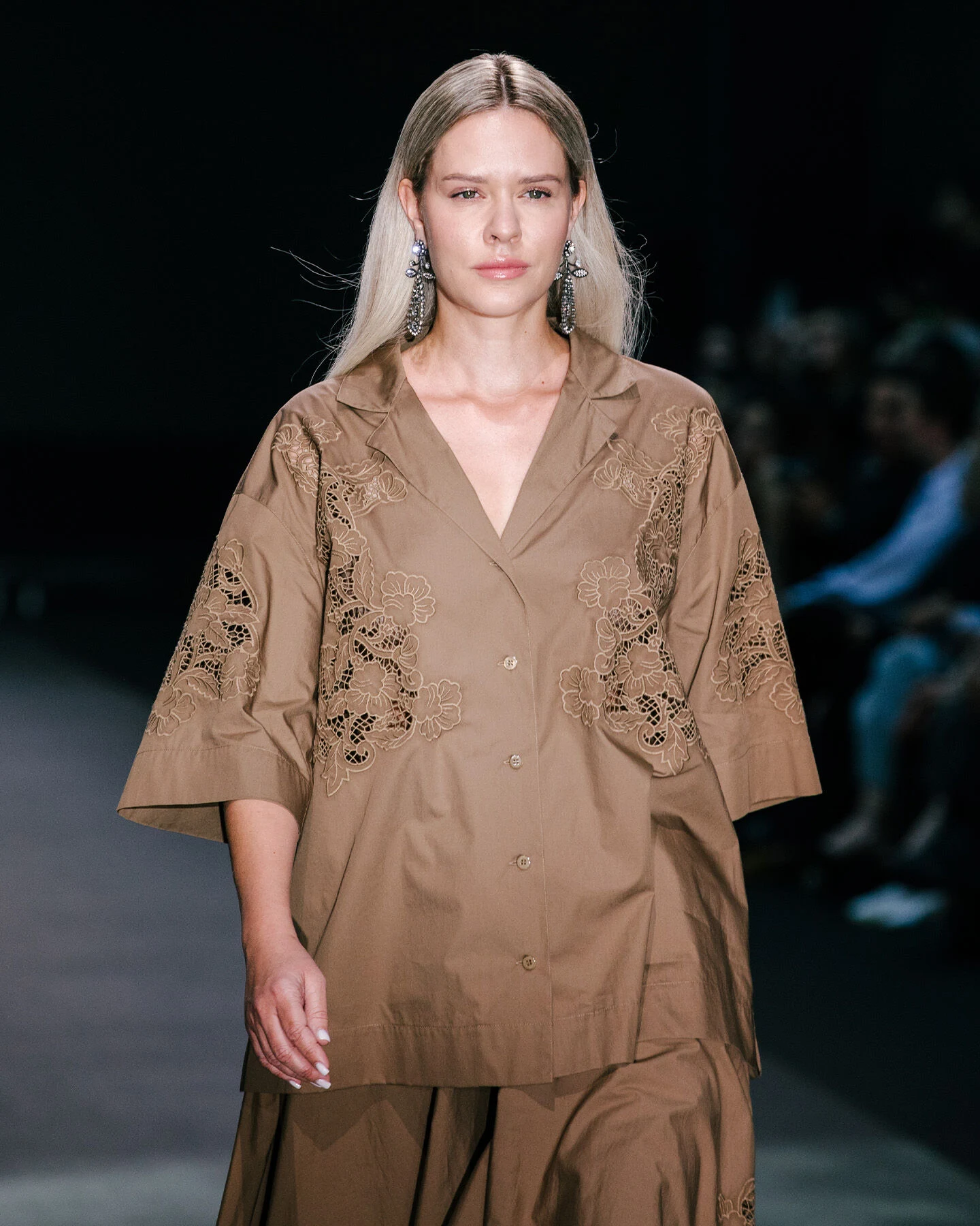 Egizaklar bilan rus jinsiy aloqa